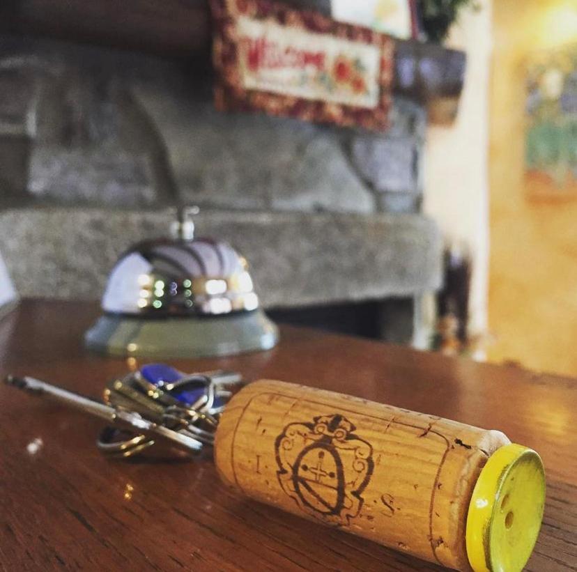 阿格里图里斯莫塔林托尼拉奎耶特酒店 卡斯蒂戈隆·迪特尔沃 外观 照片